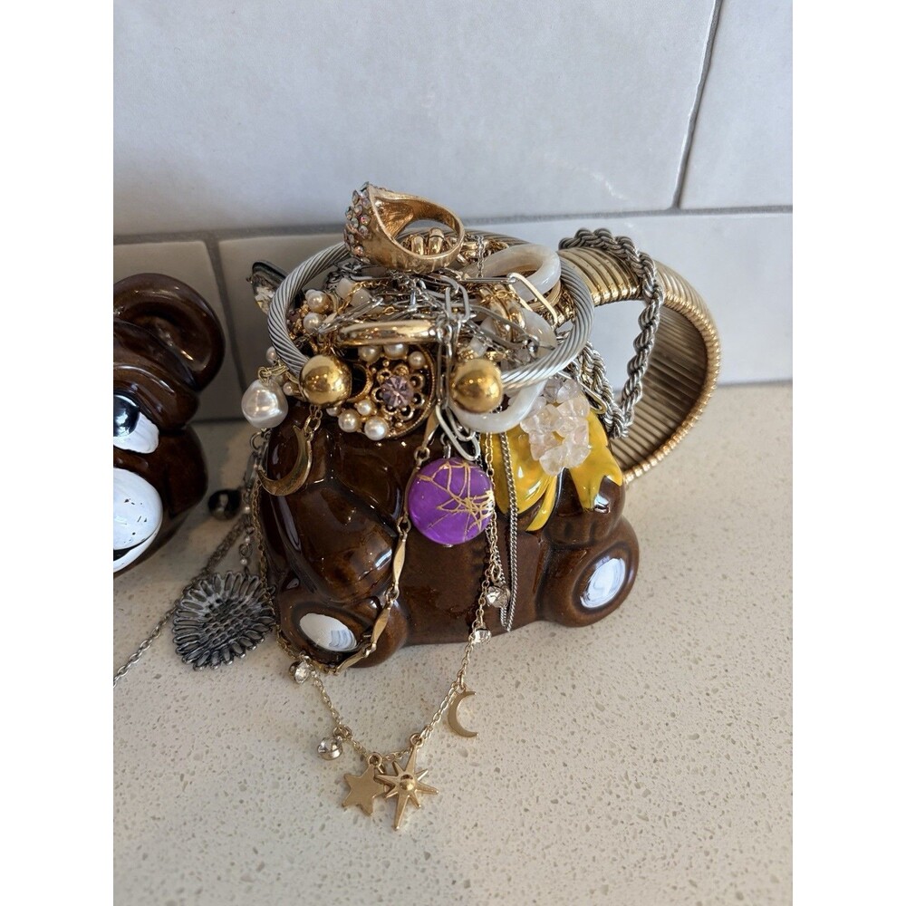 Vintage Mystery Jewelry Jar In VTG Teddy Bear Jar Mixed Metal Gold Silver Pearl - Picture 3 of 7
